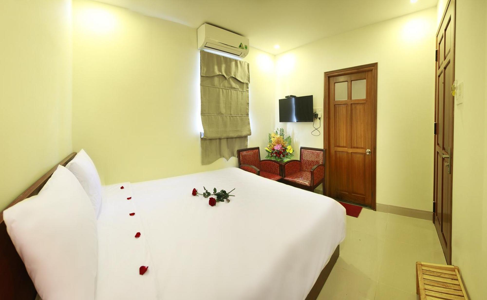 Danang Classic Hotel Bagian luar foto